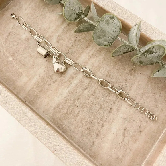 925 Sterling Silver Heart Link Bracelet Chunky Statement Bracelet Heart Charm - Picture 5 of 10